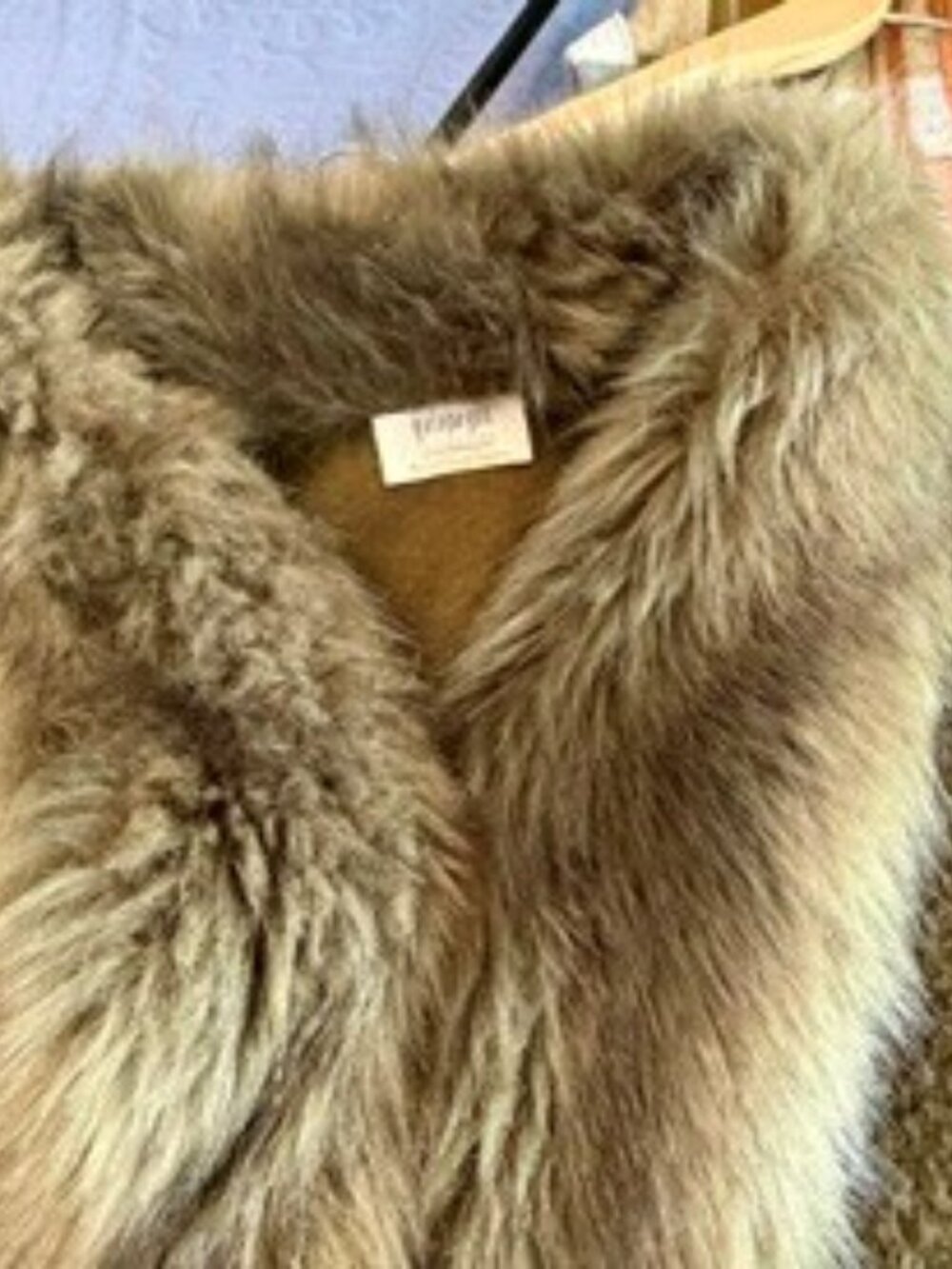 Faux Fur Trimmed Bouclé Cape. - Picture 2 of 4